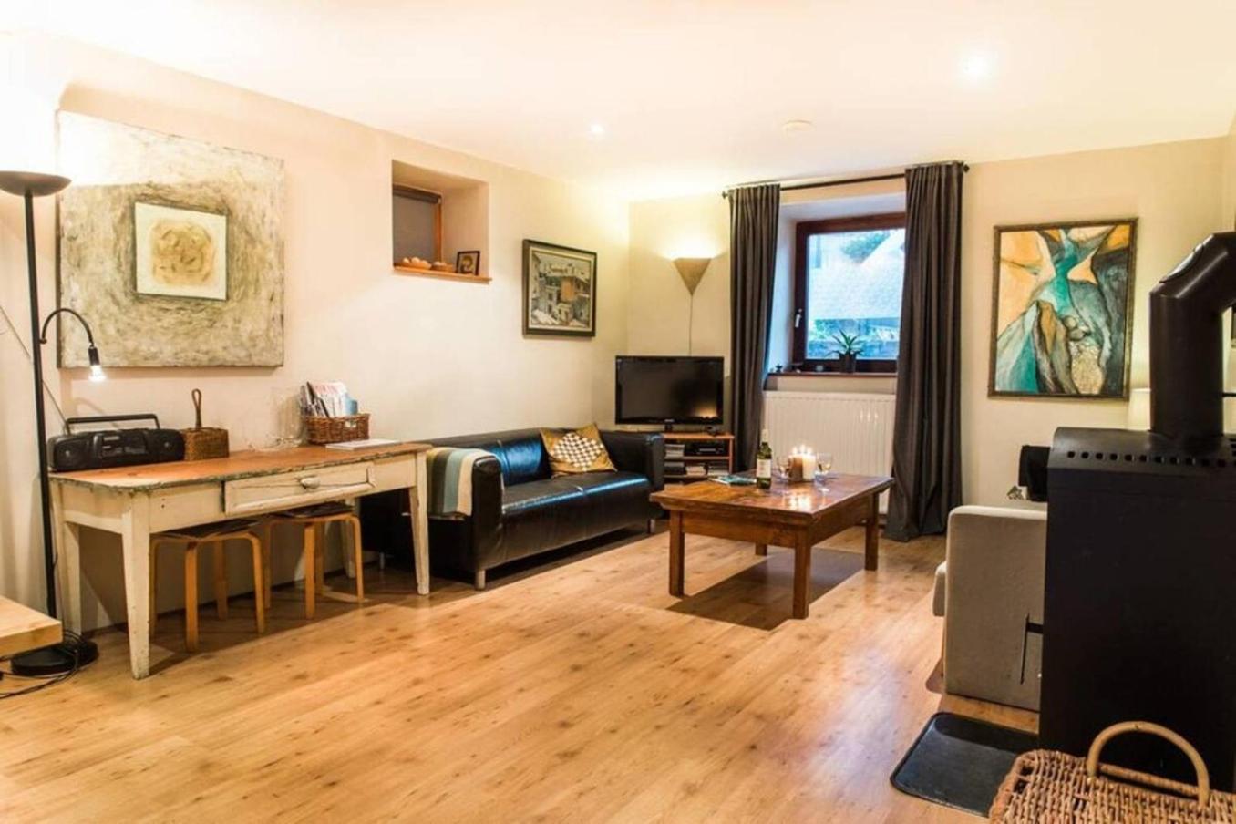 House Maharac With 3 Apartments Till 18 Persons Kamno Экстерьер фото