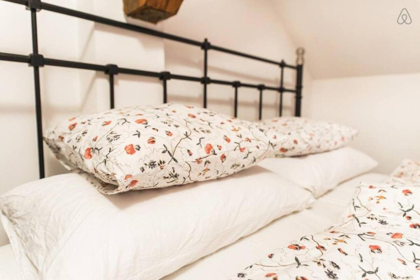 House Maharac With 3 Apartments Till 18 Persons Kamno Экстерьер фото